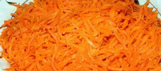 Морковь по-корейски с кунжутом