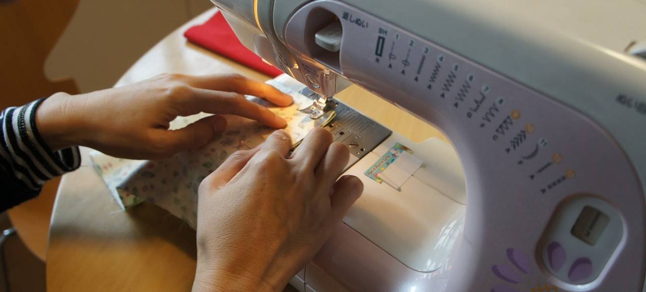 sewing-machine-606435_1280