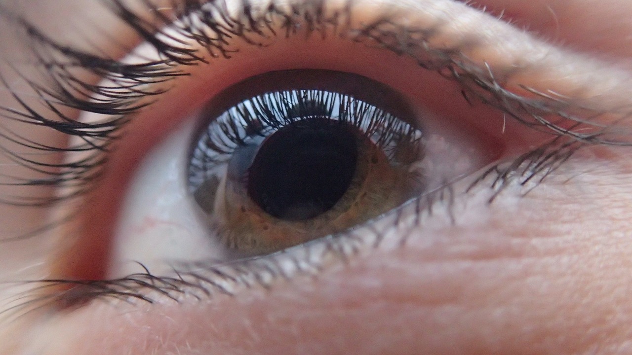 Как лечить катаракту глаз