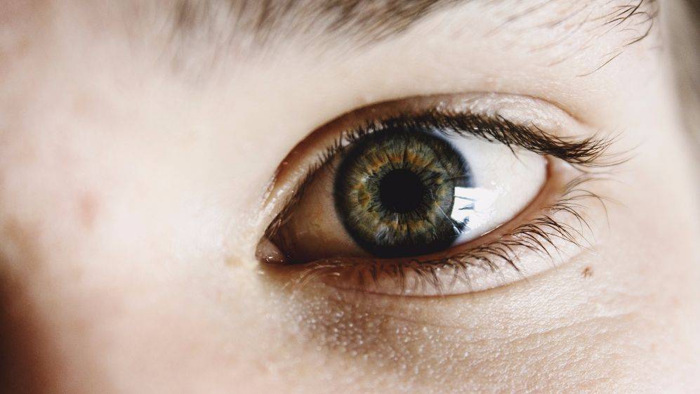Как победить синдром сухого глаза