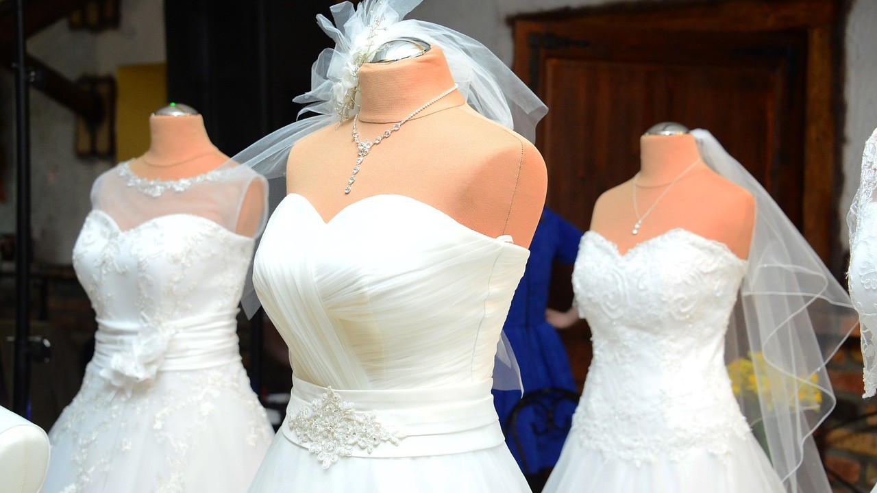 Как продать свадебное платье