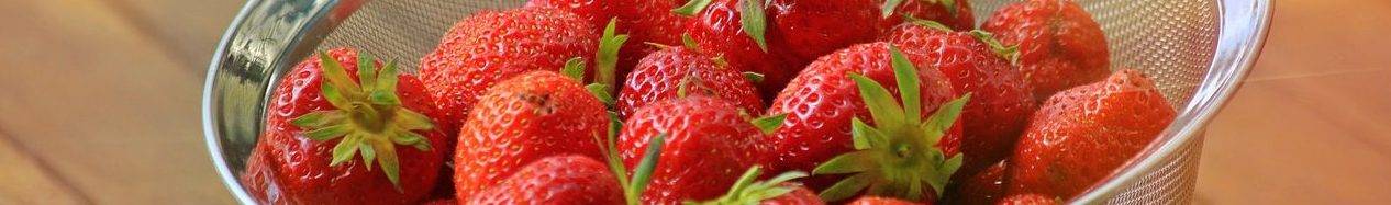 strawberries-829271_1280