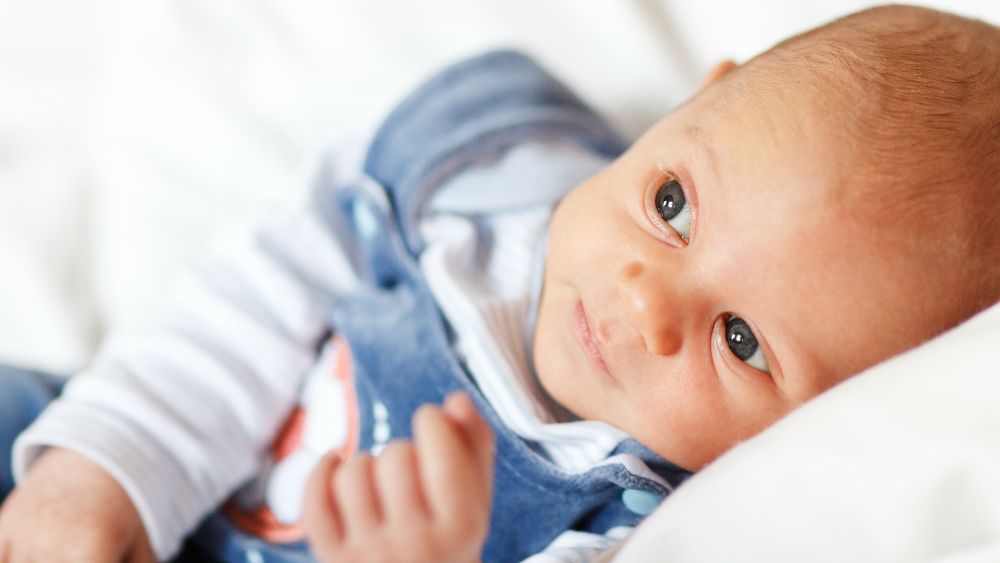 Причины и способы избавления от икоты у ребенка с первых дней жизни