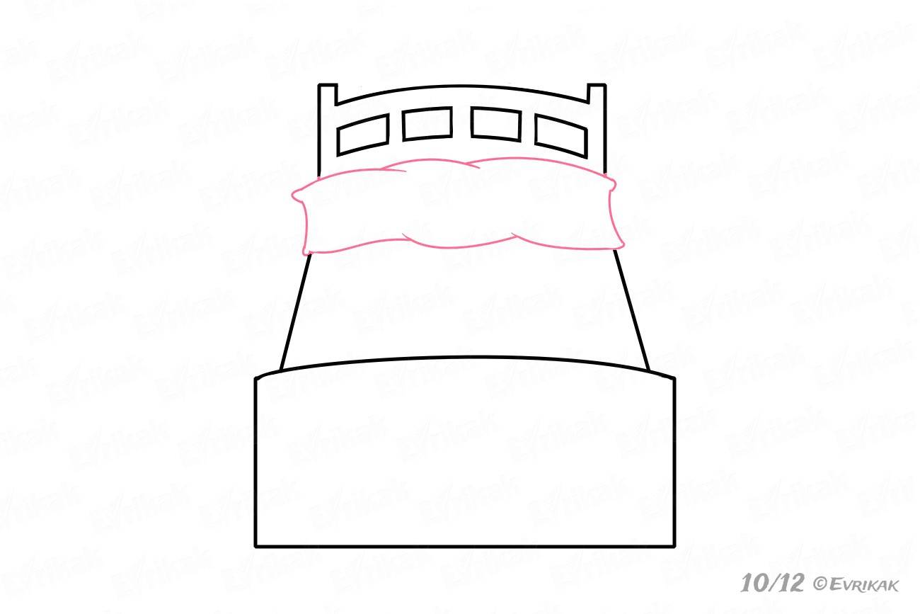 Подушка на кровати