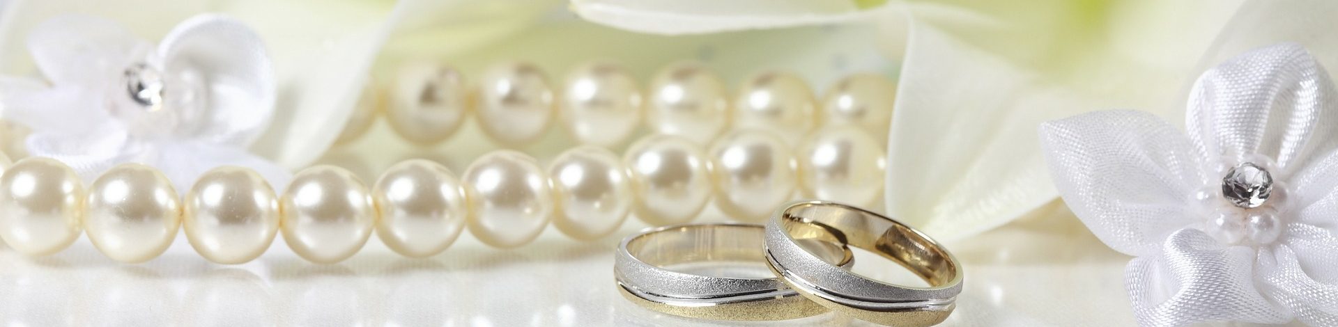 Годовщины и названия свадьбы: как их празднуют и что дарят