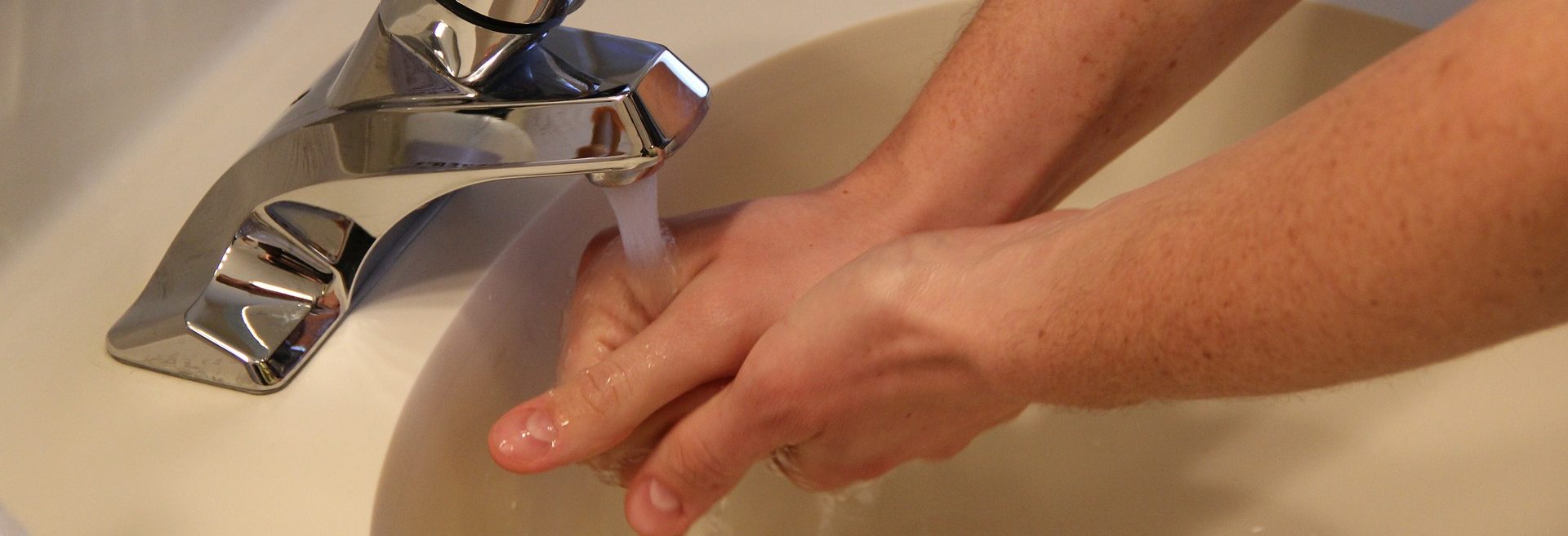 Как правильно мыться: в ванной, душе, бане
