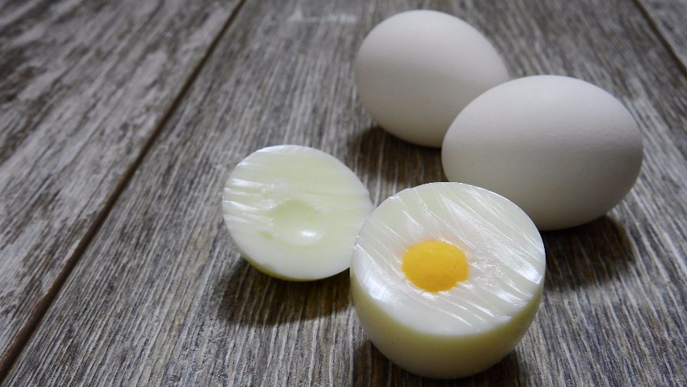 Отравление яйцами: когда полезное может навредить