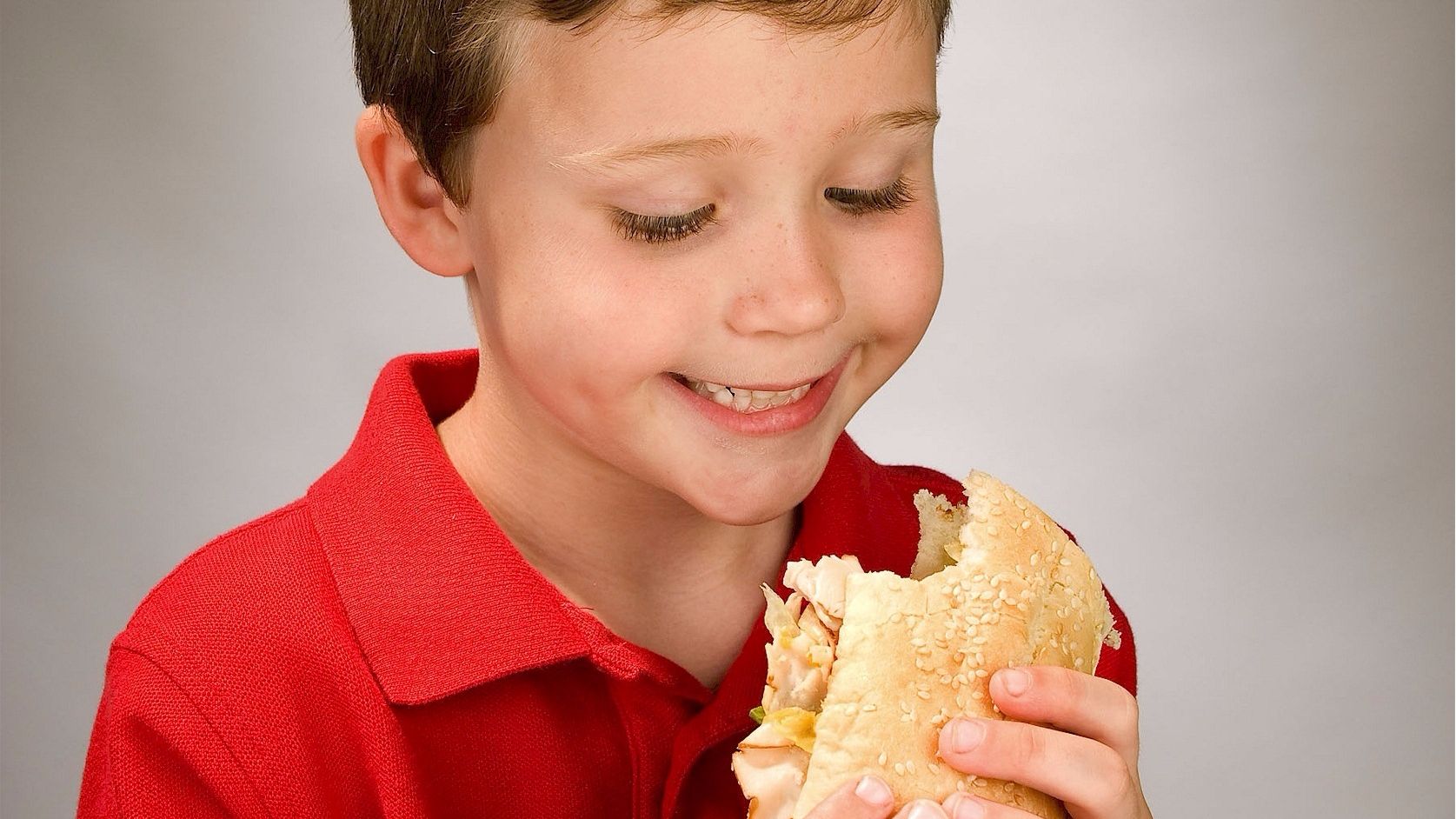 Как снизить аппетит ребенка без вреда для здоровья