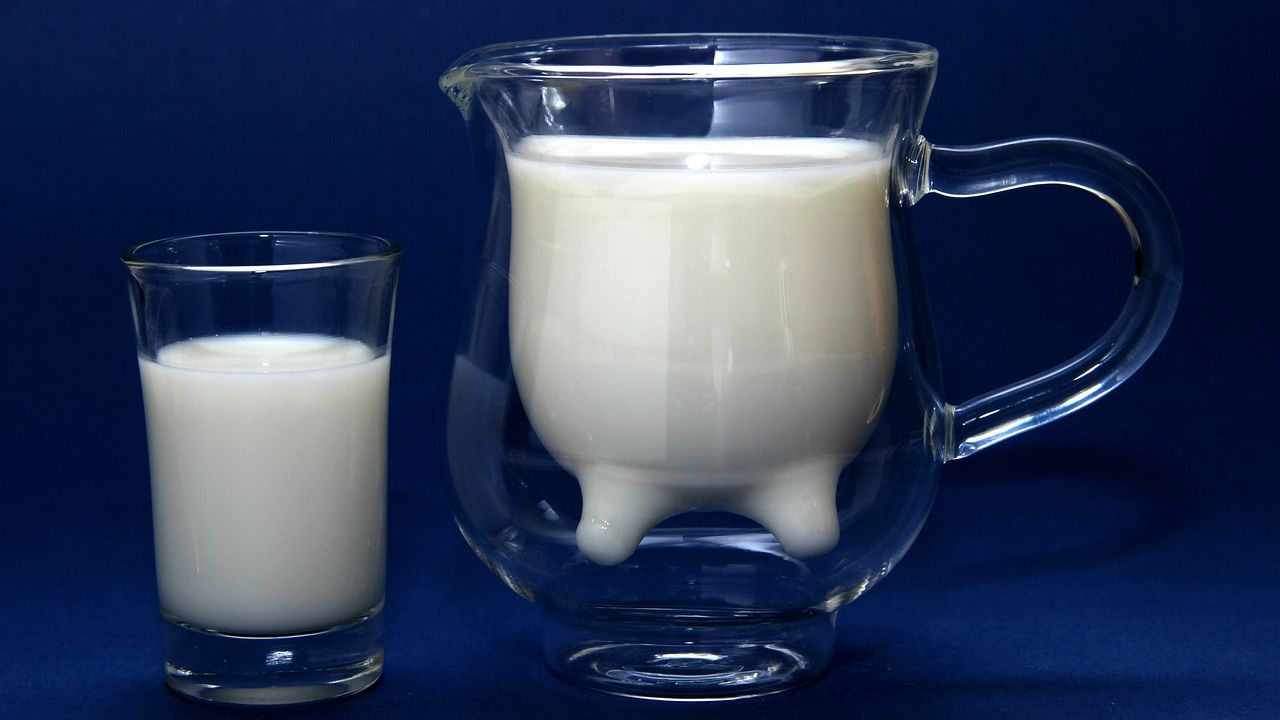 Что нужно знать о пастеризованном молоке, чтобы не попасть в больницу